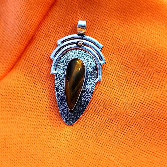 Hand Crafted Jewelry - Tigers eye pendant set sterling silver
